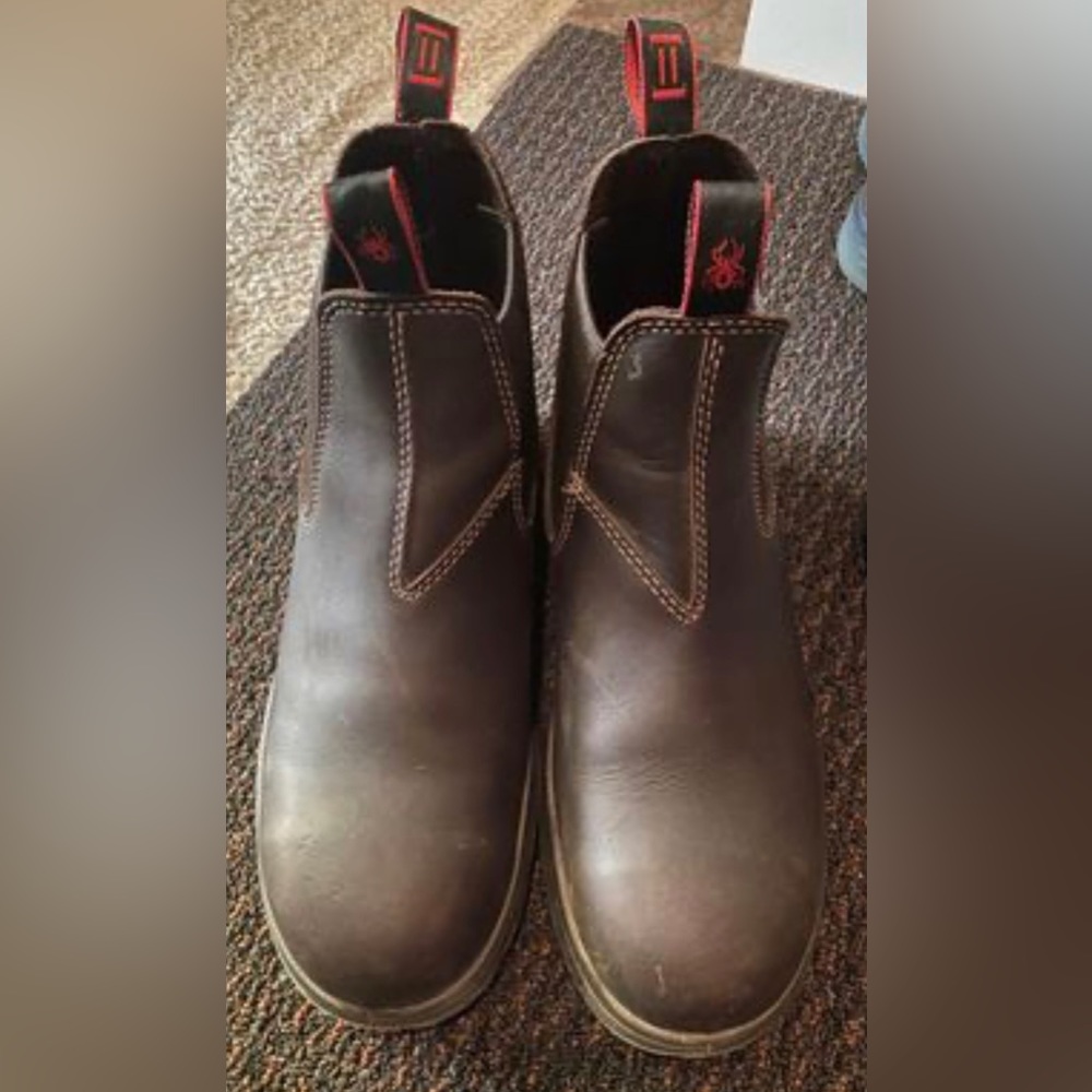 Redback Boots